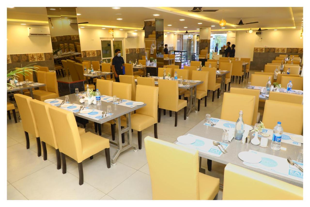Clarks Inn Express ,Sirkazhi Exterior photo